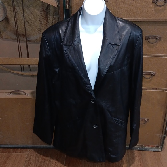 DAMSELLE LEATHER COAT.   #5610 - Picture 2 of 7